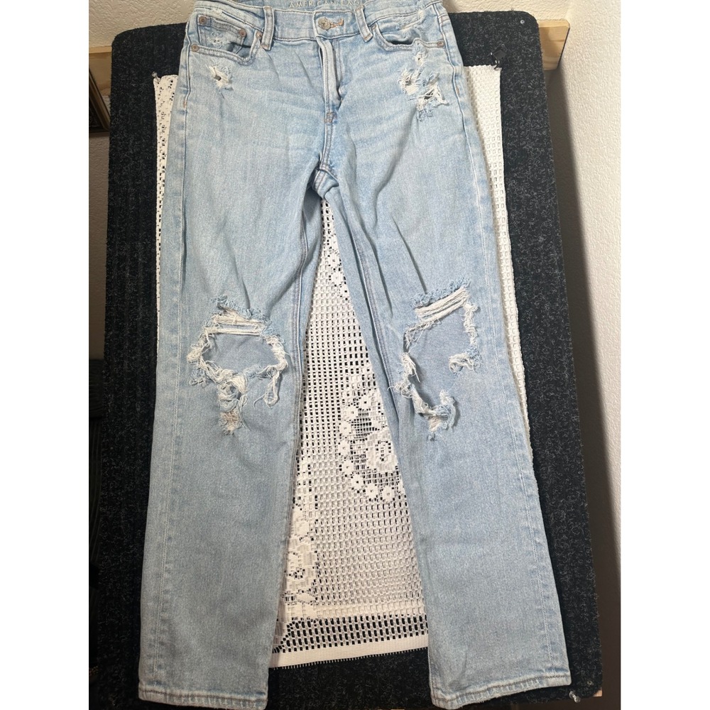 American Eagle Super High Rise Straight Leg